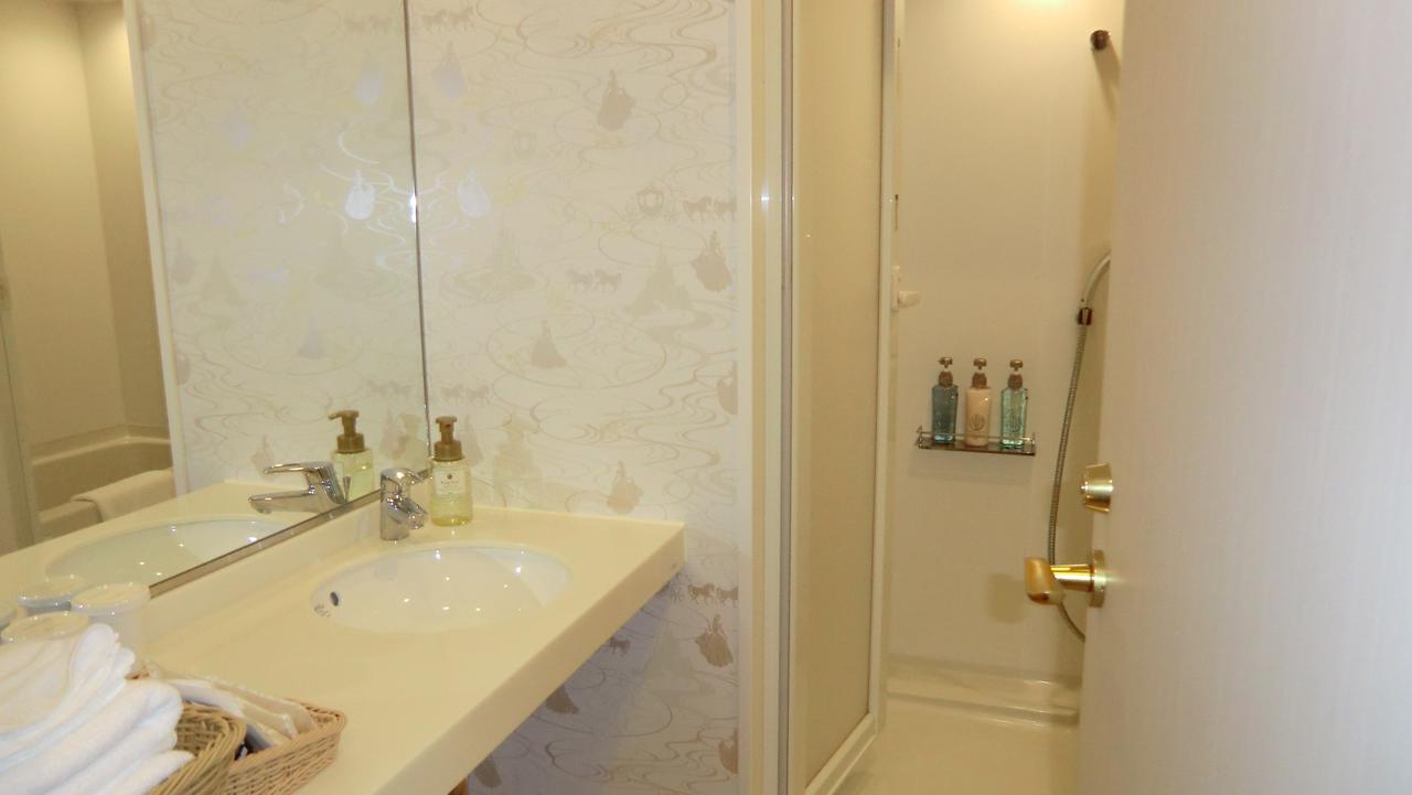 Cvs Bay Hotel New Building Urayasu Dış mekan fotoğraf
